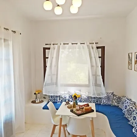 Aeliona - A Luxury Island Escape In Alinda, Leros Apartmán